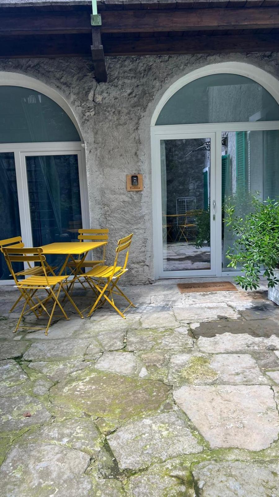 Casa Caterina Apartment Lezzeno Bagian luar foto
