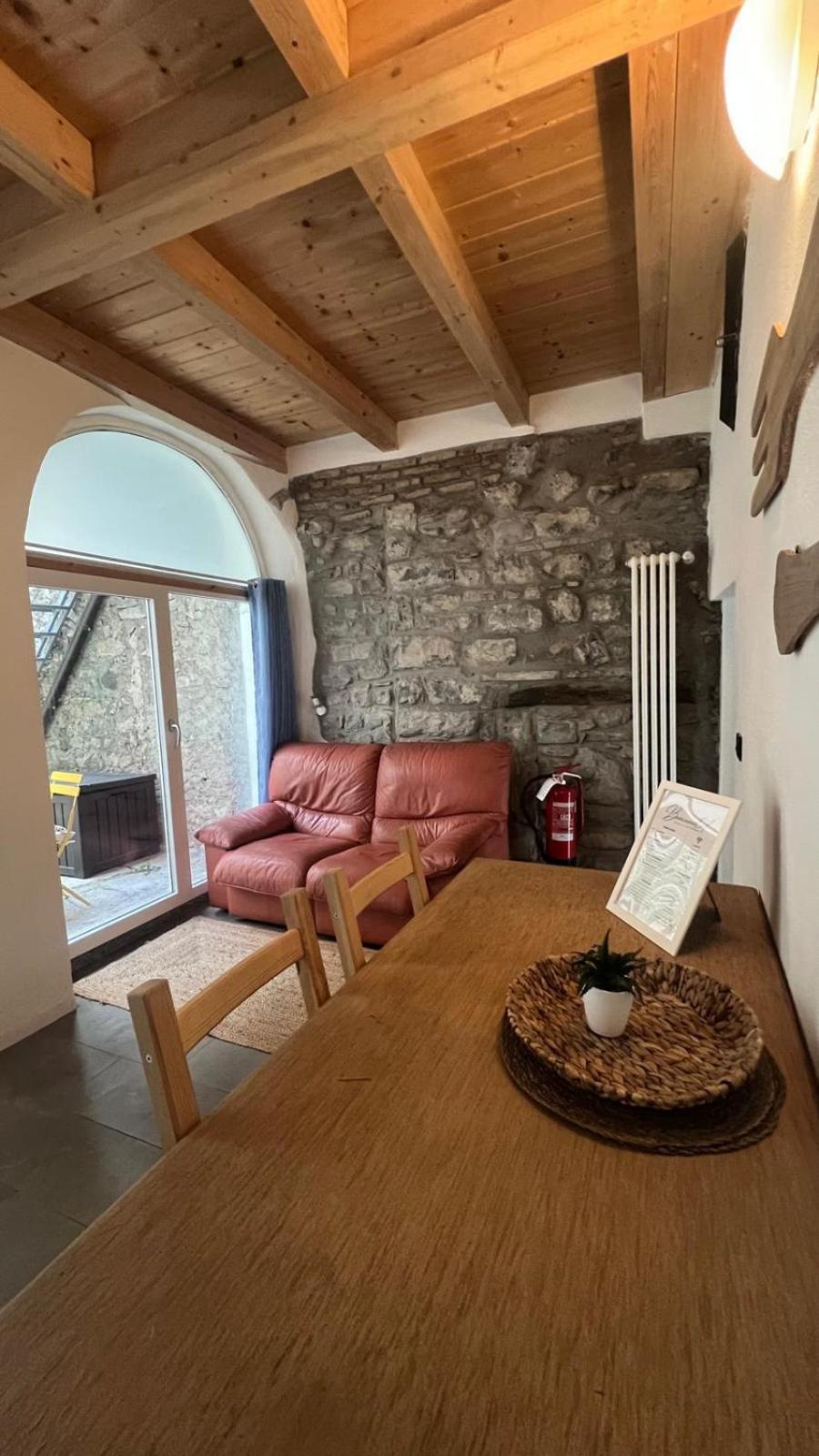 Casa Caterina Apartment Lezzeno Bagian luar foto